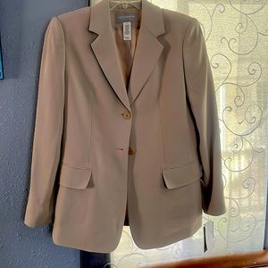 Liz Claiborne suit, womens never worn.
